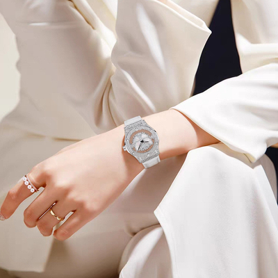 Black Band Quartz Battery Wristwatch featuring Stainless Steel Bezel