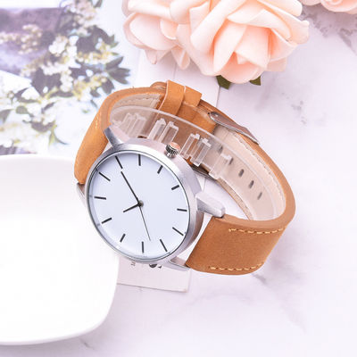 Personalized Watches For Men leather Band 52g Weight Round Crown type