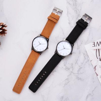 Personalized Watches For Men leather Band 52g Weight Round Crown type