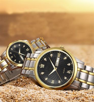 5ATM Waterproof Couple Quartz Watch , Sandproof Diamond Couple Watches
