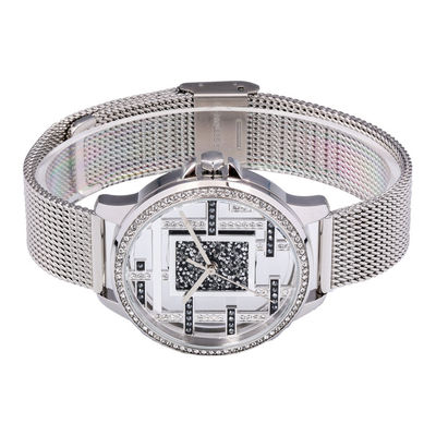 5ATM Waterproof Stainless Steel Quartz Wrist Watch 10.4mm Thickness