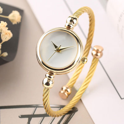 Nonwaterproof Quartz Watch Women'S Gold Bracelet Watch 4mm Band Width
