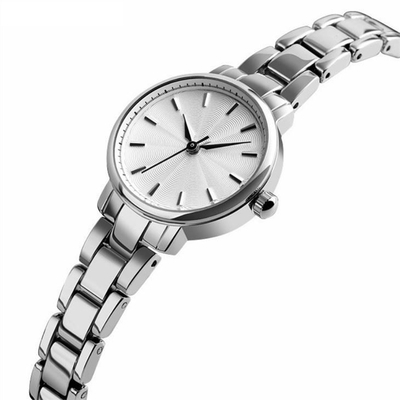 Zinc Alloy Genuine Diamond Quartz Watch 8mm Strap Glass Mirror